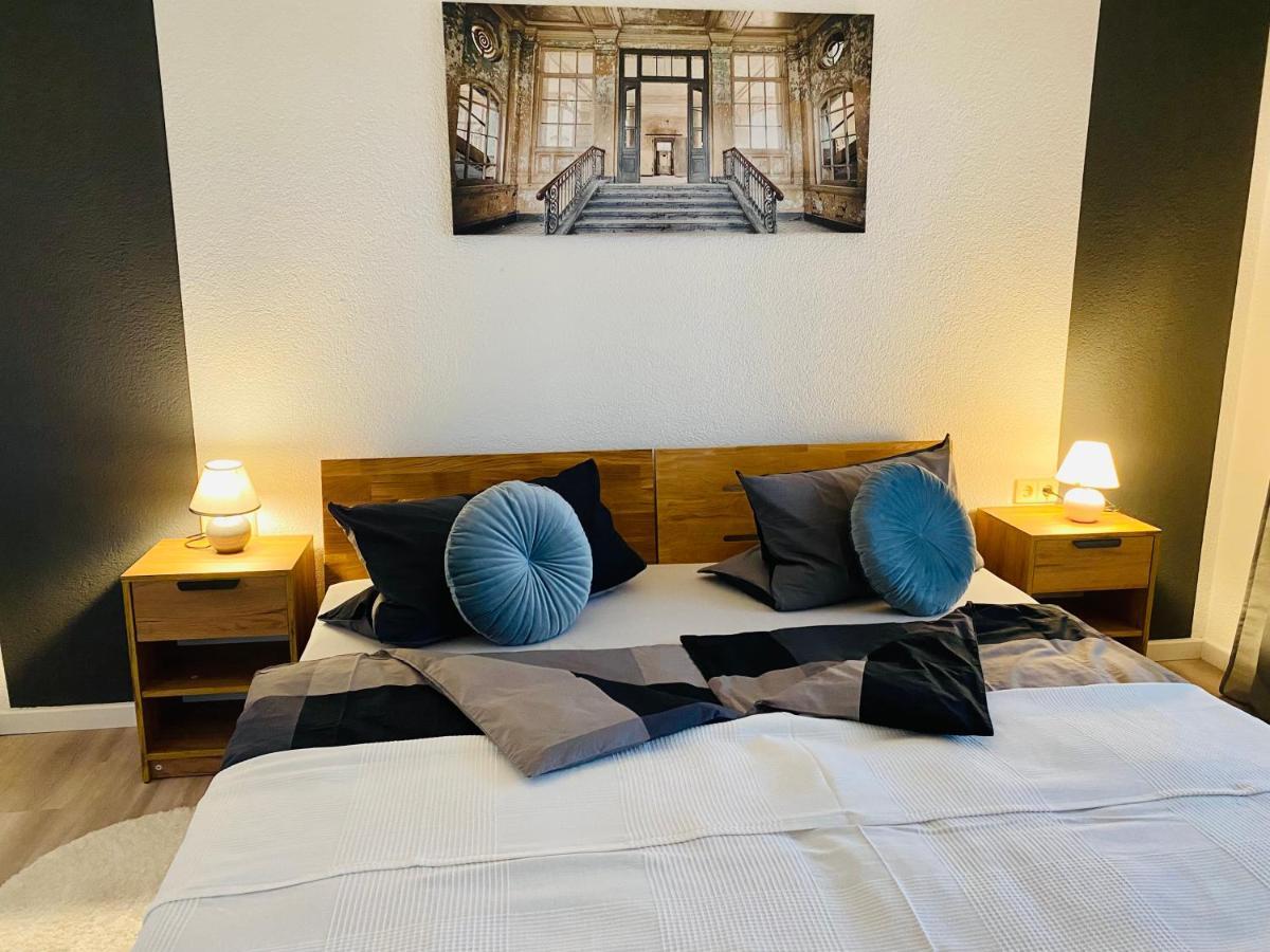 Apartment- Metzingen Метцинген Екстер'єр фото
